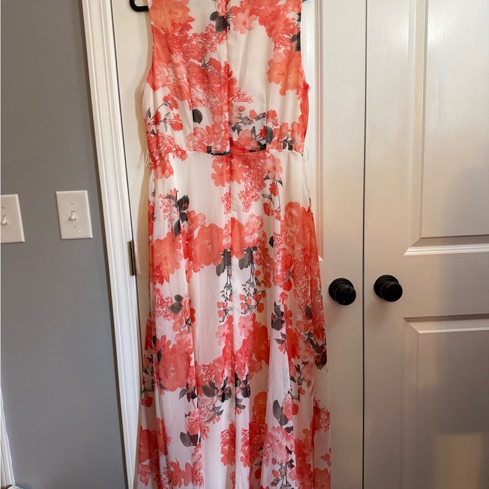Karin Stevens Coral and Black Floral Maxi Dress - Picture 7 of 10